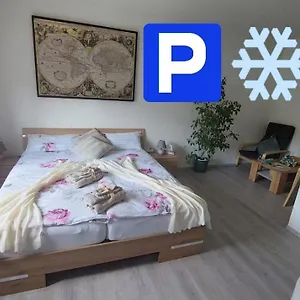 Apartamento Ringo, Airport Pit Stop, Bahnhof Und Flughafen In Der Naehe, Baden-Baden